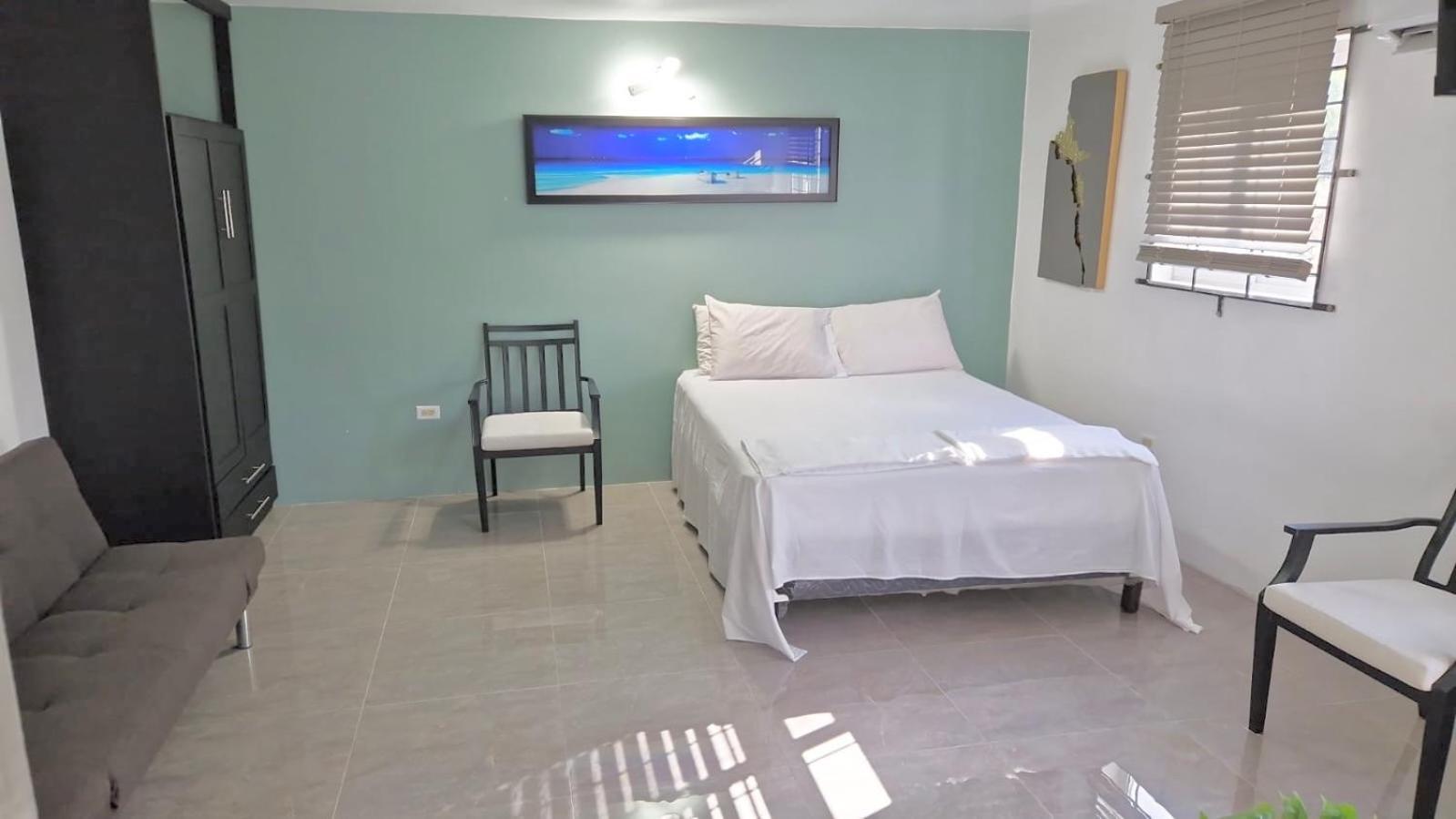 Amharic Hotel Kingston Luaran gambar